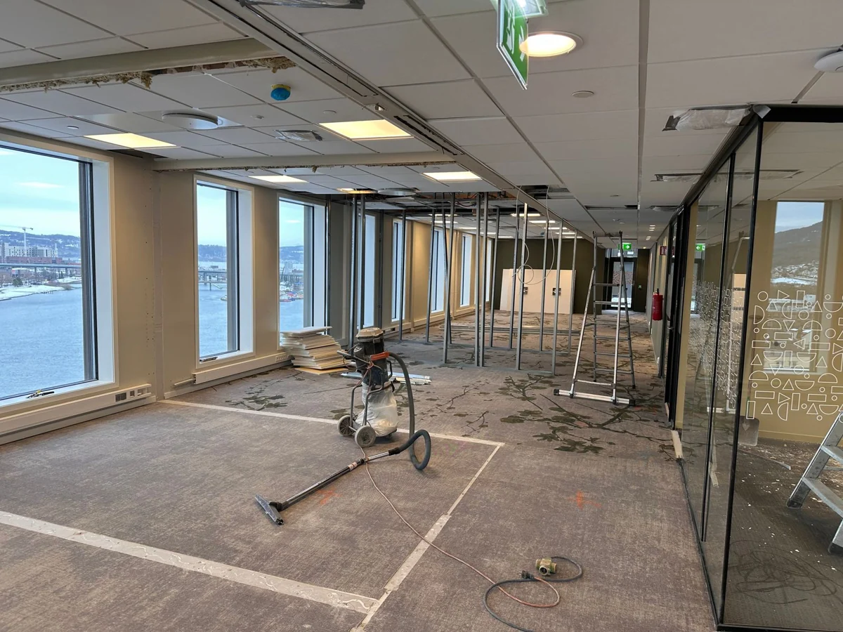Arbeider i Drammen Business Center
